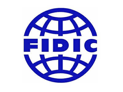 Slika:  GI´s expert, Siniša Radaković, delivers a lecture at FIDIC seminar in Opatija