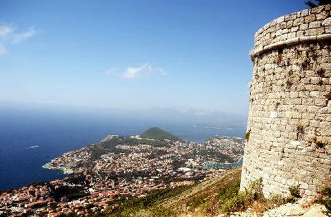 Slika:  GI-T151 je imenovan za izradu proračuna i preliminarne procjene troškova rekonstrukcije tvrđave Fort Imperial na Srđu u Dubrovniku